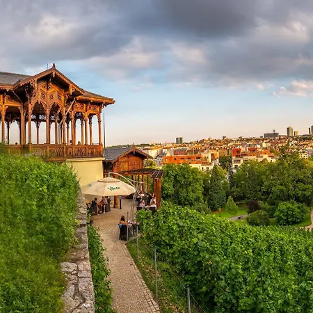 Διαμέρισμα Location In Prague! 4 Bedrooms And Super Host! *